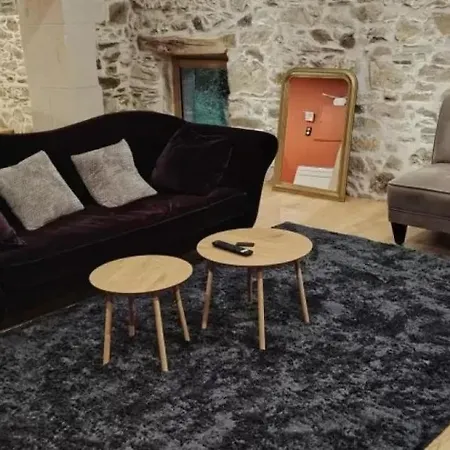 En Pleine Nature 4 Etoiles - Sauna Et Jacuzzi Vakantiehuis