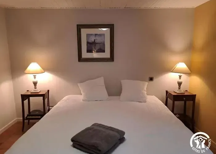 En Pleine Nature 4 Etoiles - Sauna Et Jacuzzi Le Bez (Tarn)